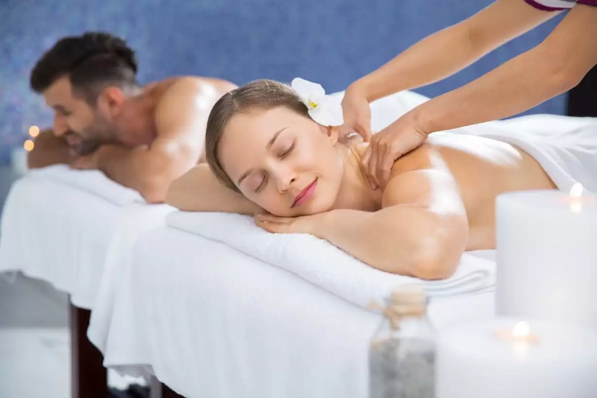 Couple Massage Spa in District 1